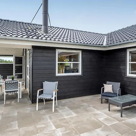 Holiday home 3 Bedroom Amazing In